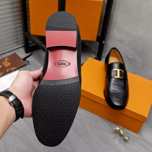 Replica TOD'S Oxfords Shoes For Men #1361737 $88.00 USD for Wholesale