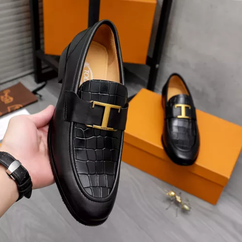 Replica TOD'S Oxfords Shoes For Men #1361738 $88.00 USD for Wholesale