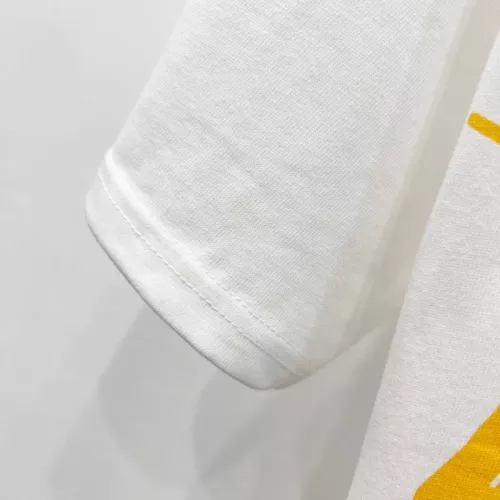 Replica Burberry T-Shirts Short Sleeved For Unisex #1361822 $40.00 USD for Wholesale