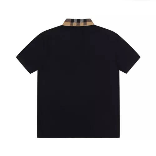 Replica Burberry T-Shirts Short Sleeved For Unisex #1361840 $42.00 USD for Wholesale