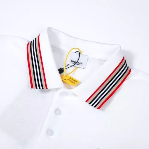 Replica Burberry T-Shirts Short Sleeved For Unisex #1361849 $42.00 USD for Wholesale