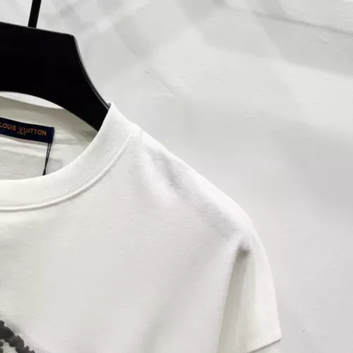 Replica Louis Vuitton LV T-Shirts Short Sleeved For Unisex #1361886 $39.00 USD for Wholesale