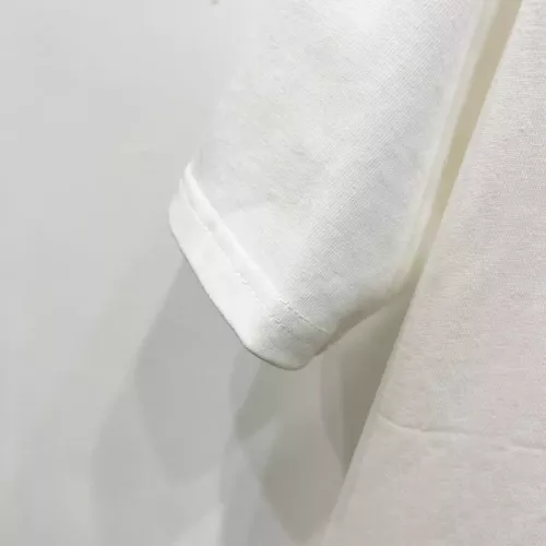 Replica Louis Vuitton LV T-Shirts Short Sleeved For Unisex #1361886 $39.00 USD for Wholesale