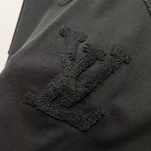 Replica Louis Vuitton LV T-Shirts Short Sleeved For Unisex #1361899 $40.00 USD for Wholesale