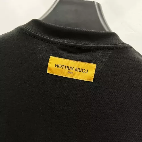 Replica Louis Vuitton LV T-Shirts Short Sleeved For Unisex #1361899 $40.00 USD for Wholesale