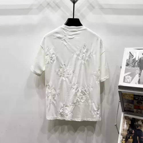 Replica Louis Vuitton LV T-Shirts Short Sleeved For Unisex #1361901 $41.00 USD for Wholesale