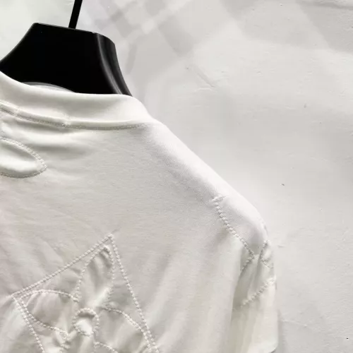Replica Louis Vuitton LV T-Shirts Short Sleeved For Unisex #1361901 $41.00 USD for Wholesale