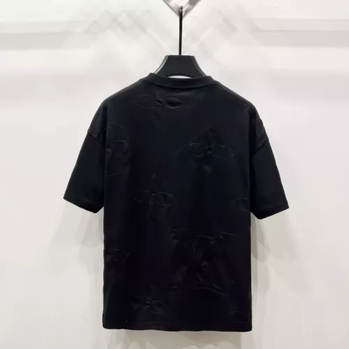 Replica Louis Vuitton LV T-Shirts Short Sleeved For Unisex #1361902 $41.00 USD for Wholesale