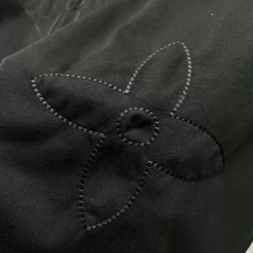 Replica Louis Vuitton LV T-Shirts Short Sleeved For Unisex #1361902 $41.00 USD for Wholesale