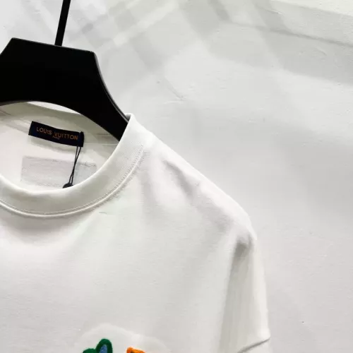 Replica Louis Vuitton LV T-Shirts Short Sleeved For Unisex #1361903 $41.00 USD for Wholesale