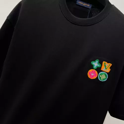 Replica Louis Vuitton LV T-Shirts Short Sleeved For Unisex #1361904 $41.00 USD for Wholesale
