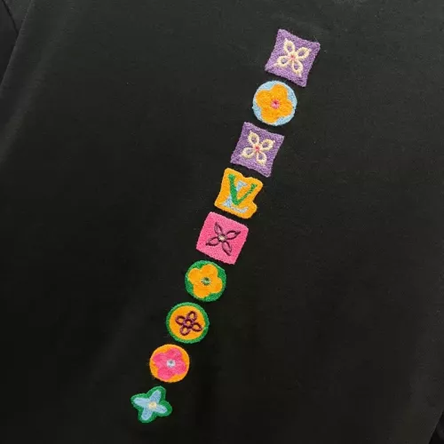 Replica Louis Vuitton LV T-Shirts Short Sleeved For Unisex #1361904 $41.00 USD for Wholesale