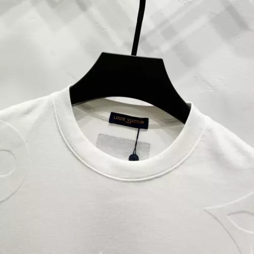 Replica Louis Vuitton LV T-Shirts Short Sleeved For Unisex #1361908 $41.00 USD for Wholesale