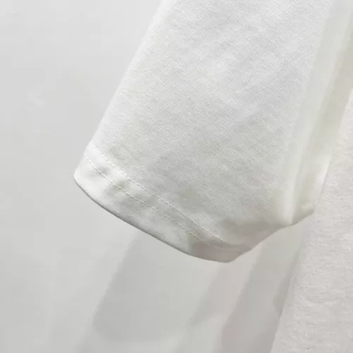 Replica Louis Vuitton LV T-Shirts Short Sleeved For Unisex #1361910 $41.00 USD for Wholesale