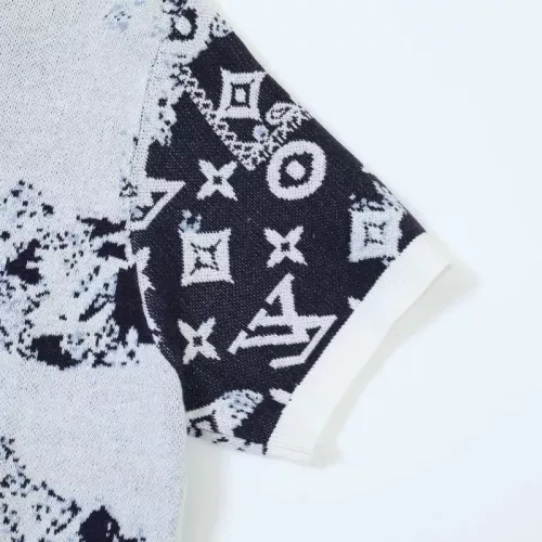 Replica Louis Vuitton LV T-Shirts Short Sleeved For Unisex #1361912 $42.00 USD for Wholesale