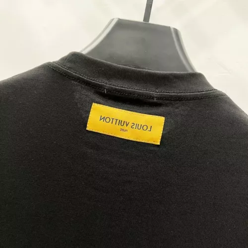 Replica Louis Vuitton LV T-Shirts Short Sleeved For Unisex #1361916 $40.00 USD for Wholesale