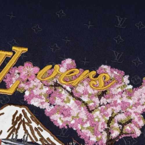 Replica Louis Vuitton LV T-Shirts Short Sleeved For Unisex #1361987 $64.00 USD for Wholesale