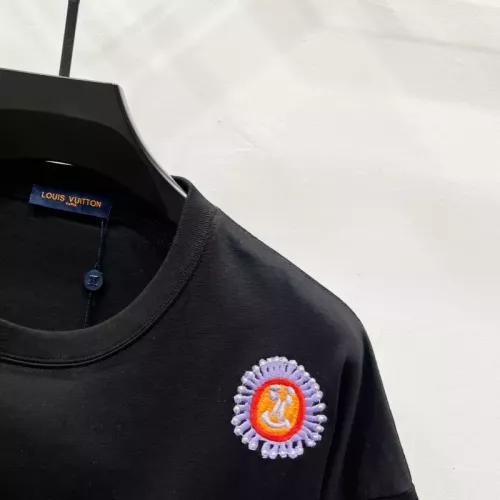Replica Louis Vuitton LV T-Shirts Short Sleeved For Unisex #1361989 $52.00 USD for Wholesale