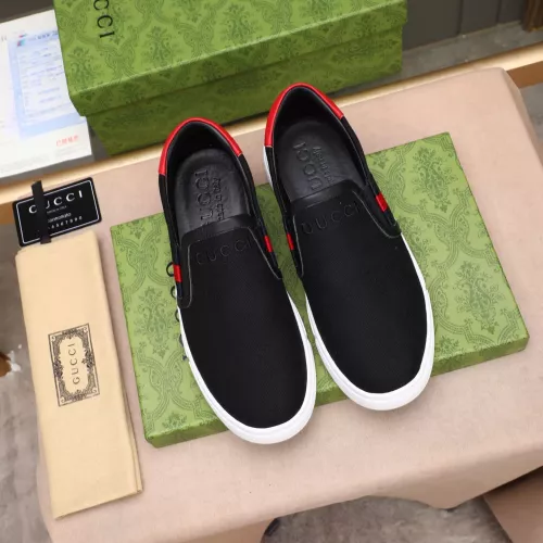 Replica Gucci Casual Shoes For Men #1362207 $72.00 USD for Wholesale