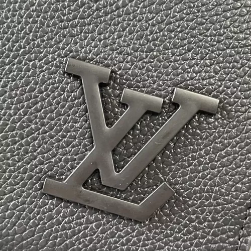Replica Louis Vuitton AAA Man Messenger Bags #1363244 $72.00 USD for Wholesale