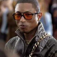 $60.00 USD Louis Vuitton AAA Quality Sunglasses #1353206