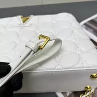 $105.00 USD Louis Vuitton AAA Quality Handbags For Women #1355506