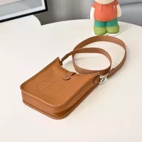 $76.00 USD Hermes AAA Quality Messenger Bags For Women #1355573