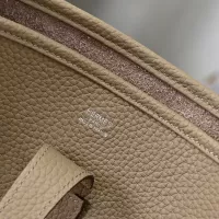 $100.00 USD Hermes AAA Quality Messenger Bags For Women #1355576