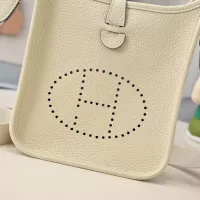 $76.00 USD Hermes AAA Quality Messenger Bags For Women #1355579