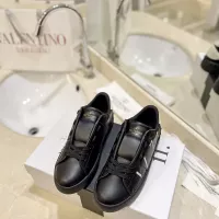 $85.00 USD Valentino Casual Shoes For Men #1355787