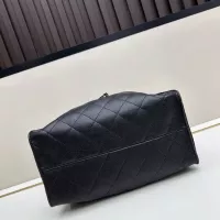 $98.00 USD Chanel AAA Quality Shoulder Bags For Women #1355966