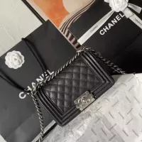 $125.00 USD Chanel AAA Quality Messenger Bags For Women #1356052
