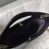 $108.00 USD Chanel AAA Quality Messenger Bags For Women #1356057