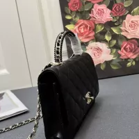 $85.00 USD Chanel AAA Quality Messenger Bags For Women #1356078
