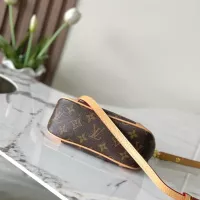 $158.00 USD Louis Vuitton AAA Quality Messenger Bags For Women #1356159