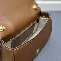 $92.00 USD Gucci AAA Quality Messenger Bags For Women #1356172