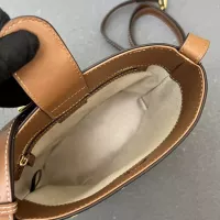 $88.00 USD Gucci AAA Quality Shoulder Bags For Women #1356178
