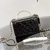 $76.00 USD Chanel AAA Quality Messenger Bags For Women #1356205