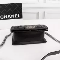 $80.00 USD Chanel AAA Quality Messenger Bags For Women #1356207