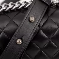 $80.00 USD Chanel AAA Quality Messenger Bags For Women #1356207