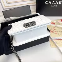 $80.00 USD Chanel AAA Quality Messenger Bags For Women #1356210
