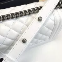 $80.00 USD Chanel AAA Quality Messenger Bags For Women #1356210