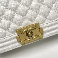 $82.00 USD Chanel AAA Quality Messenger Bags For Women #1356217