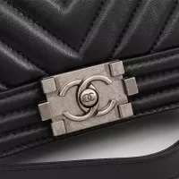 $85.00 USD Chanel AAA Quality Messenger Bags For Women #1356223
