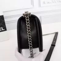 $85.00 USD Chanel AAA Quality Messenger Bags For Women #1356224