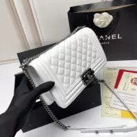 $85.00 USD Chanel AAA Quality Messenger Bags For Women #1356225