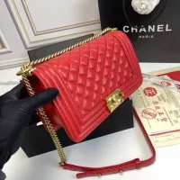 $88.00 USD Chanel AAA Quality Messenger Bags For Women #1356236