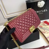$88.00 USD Chanel AAA Quality Messenger Bags For Women #1356238