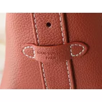 $56.00 USD Louis Vuitton Messenger Bags For Women #1356285