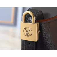 $56.00 USD Louis Vuitton Messenger Bags For Women #1356286